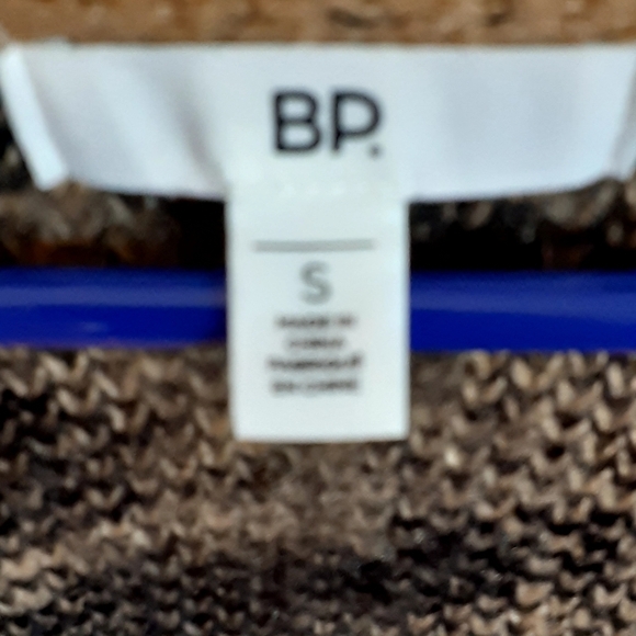 BP long sleeve Cheetah Print sweater sz small - Picture 3 of 3